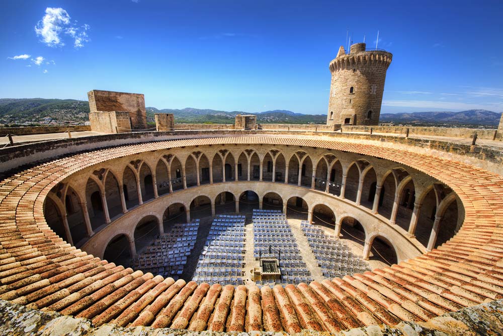 palma-de-mallorca-hop-on-hop-off-tours-attractions-city-sightseeing